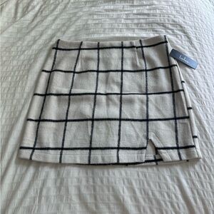 Plaid lulus skirt